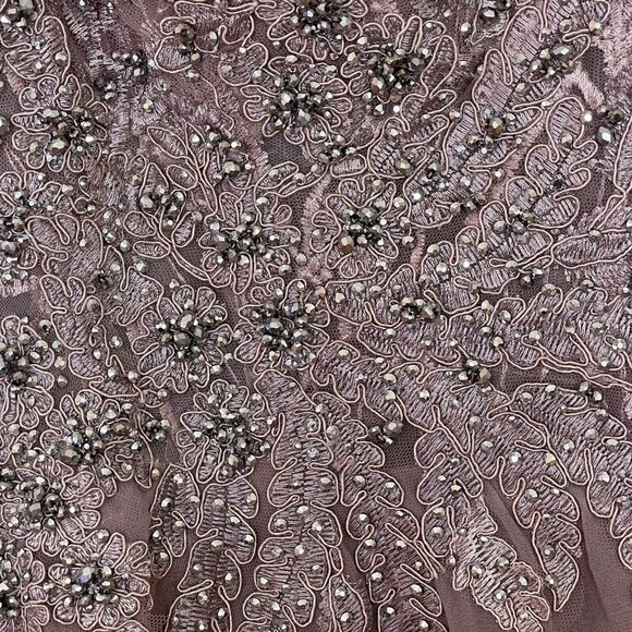 Mac Duggal Gown Dress Size 18 Appliquéd Cap Sleeve Bodice Flowy Lilac 20264 $598 - Picture 11 of 15